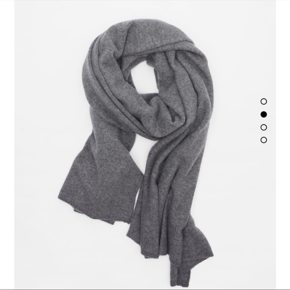 Zara %100 Cashmere Scarf